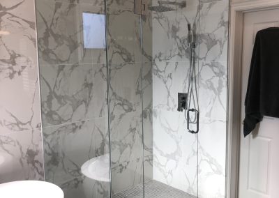 Rectangular 4_Piece_Shower_With_Header