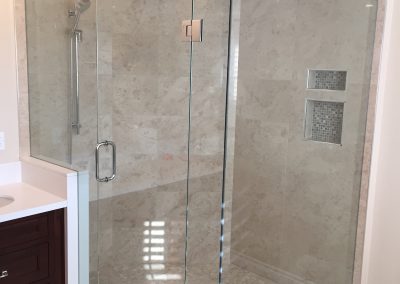 Rectangular_4_Piece_Halfwall_Shower2